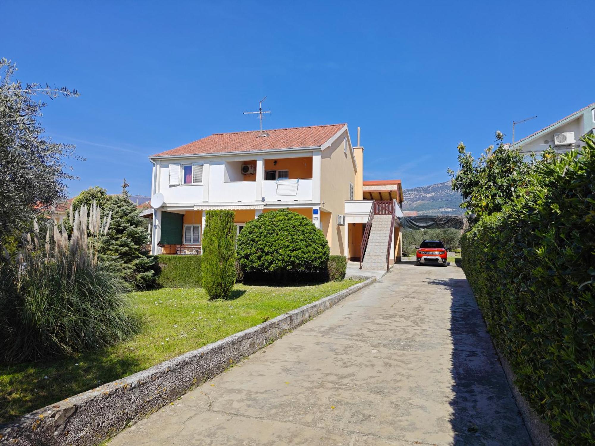 Apartment Paula Kastela Luaran gambar