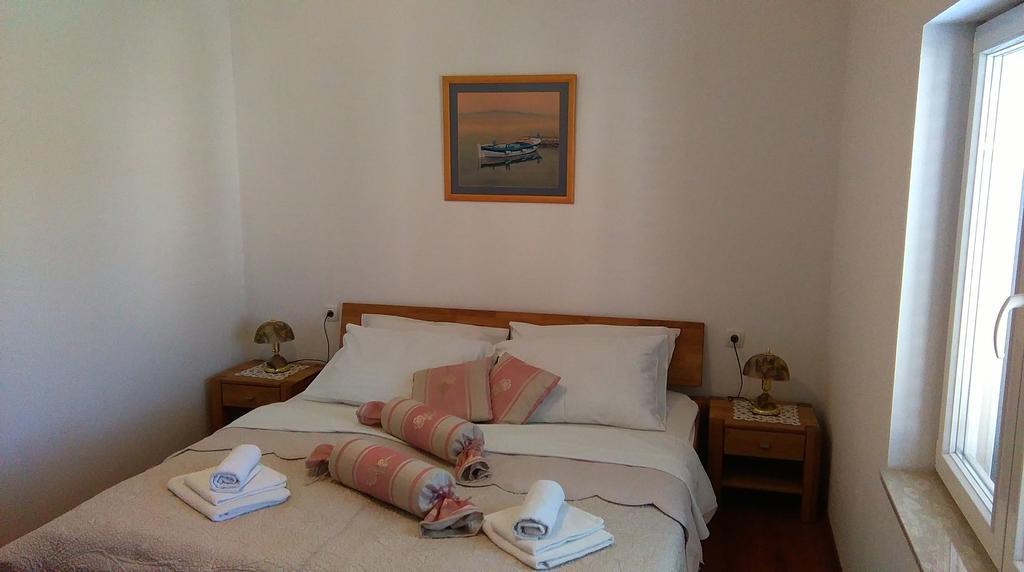 Apartment Paula Kastela Luaran gambar