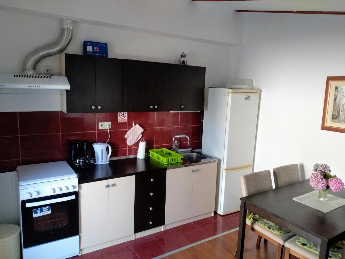 Apartment Paula Kastela Luaran gambar